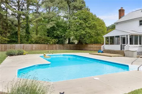 5440 Lawson Hall Ky, Virginia Beach, VA 23455