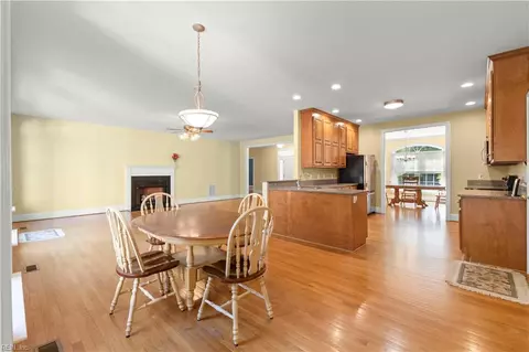 Dining - 7845 Riverwatch Dr, Gloucester, VA 23061 photo 1 of 4