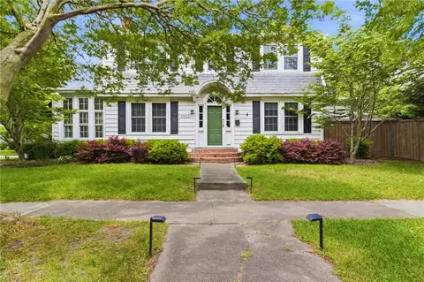 5803 Upper Brandon Pl, Norfolk, VA 23508