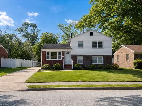 118 Margaret Dr, Hampton, VA 23669