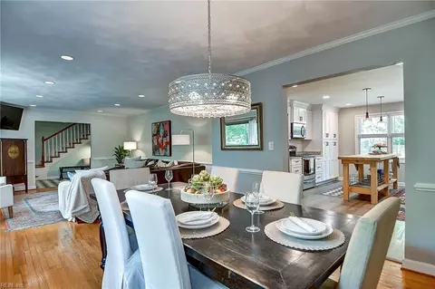 2564 Entrada Dr, Virginia Beach, VA 23456
