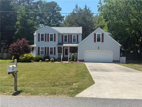 4 Faye Dr, Smithfield, VA 23430