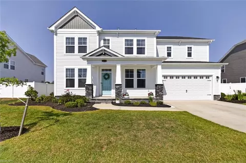 425 Regency St, Chesapeake, VA 23320
