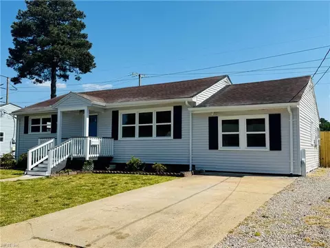 2521 Lynnriver Dr, Virginia Beach, VA 23452