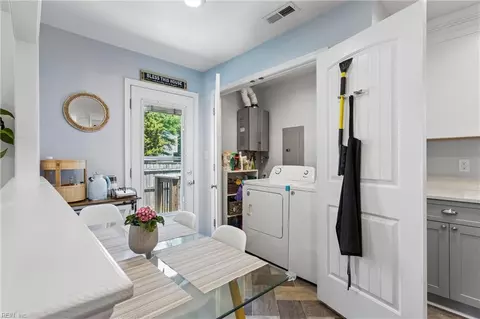 Other - 2 Pavilion Pl, Hampton, VA 23664 photo 7 of 13