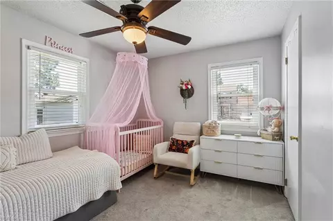 Bedroom - 2 Pavilion Pl, Hampton, VA 23664 photo 4 of 5