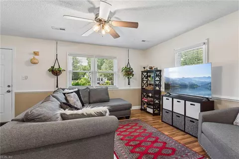 Other - 2 Pavilion Pl, Hampton, VA 23664 photo 4 of 13