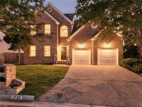 1732 Schooner Strait Ct, Virginia Beach, VA 23453