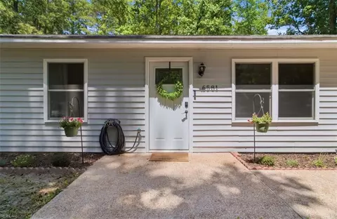 Exterior - 6581 Pine Haven Cir, Gloucester, VA 23061 photo 1 of 8