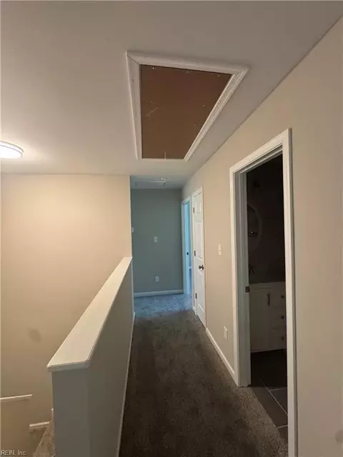 Entry Way - 637 Grimes Rd, Hampton, VA 23663 photo 2 of 3