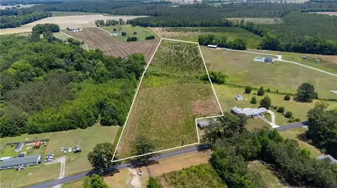 9 Ac Leafwood Rd, Suffolk, VA 23437
