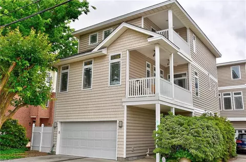 5512 Holly Rd, Virginia Beach, VA 23451