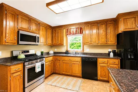 Kitchen - 9467 Dutton Rd, Dutton, VA 23050 photo 4 of 4