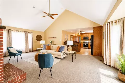 Living - 9467 Dutton Rd, Dutton, VA 23050 photo 4 of 6