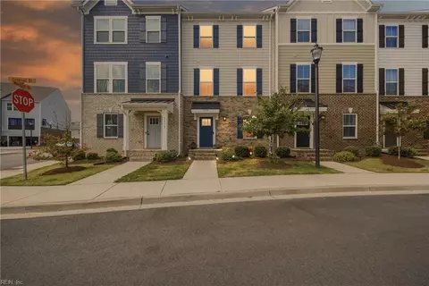1216 Gunboat Dr, Suffolk, VA 23435