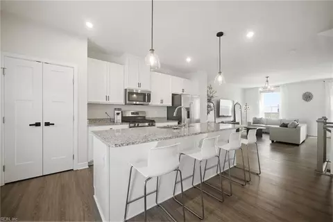 1216 Gunboat Dr, Suffolk, VA 23435