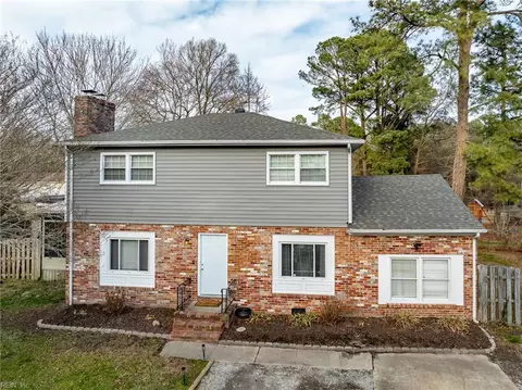 105 Glenn Cv, Seaford, VA 23696