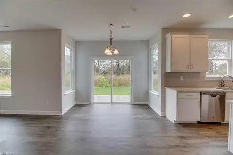 321 Tarn Ct, Suffolk, VA 23434