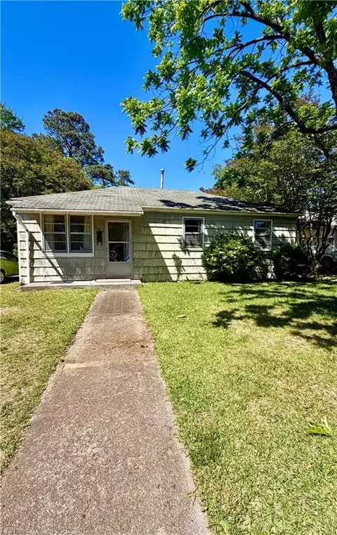 228 Forsythe St, Norfolk, VA 23505