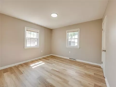 Bedroom - 79 Tide Mill Ln, Hampton, VA 23666 photo 5 of 8