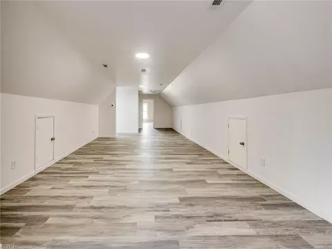 Entry Way - 79 Tide Mill Ln, Hampton, VA 23666 photo 3 of 3