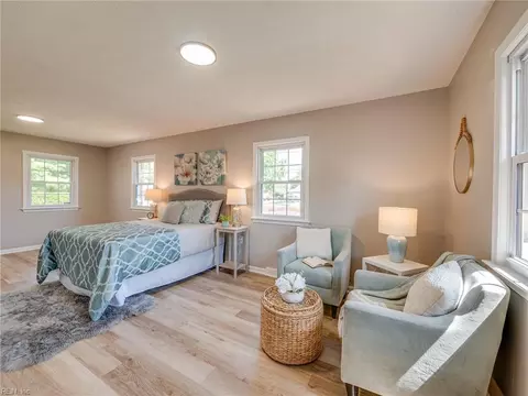Bedroom - 79 Tide Mill Ln, Hampton, VA 23666 photo 1 of 8