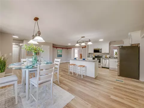 Dining - 79 Tide Mill Ln, Hampton, VA 23666 photo 1 of 3