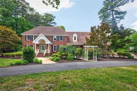 2408 Johnstown Rd, Chesapeake, VA 23322