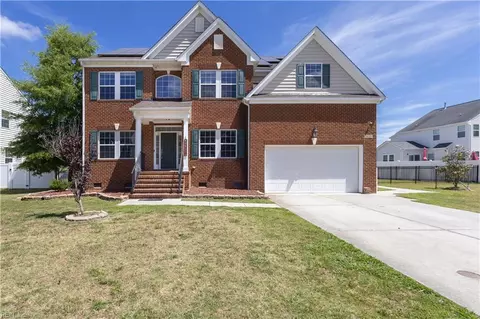 1439 Kemp Bridge Dr, Chesapeake, VA 23320