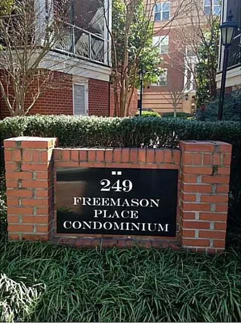 249 W Freemason St #405, Norfolk, VA 23511