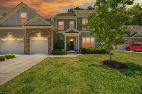 536 Cristfield Rd, Chesapeake, VA 23320