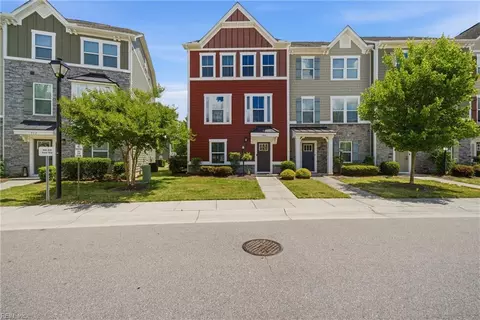 908 Avast Way #E, Chesapeake, VA 23323