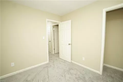 Bedroom - 6 Hawthorn Pl, Hampton, VA 23666 photo 6 of 6