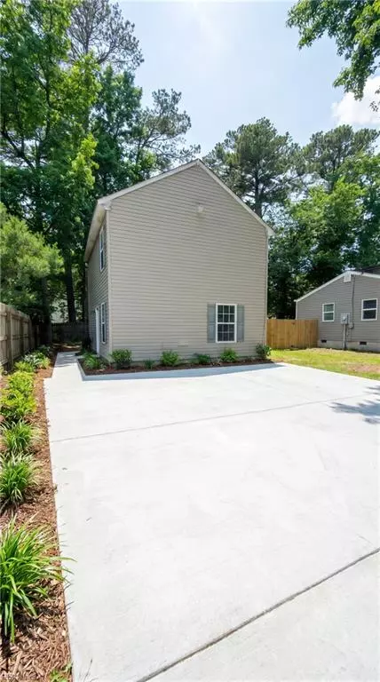 739 S Rosemont Rd, Virginia Beach, VA 23452