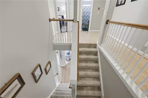 820 Amberline Dr, Chesapeake, VA 23322