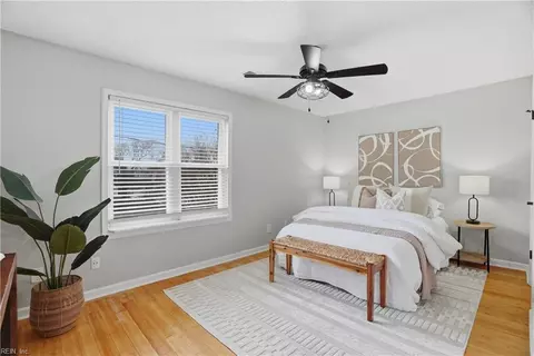 Bedroom - 1634 E Ocean View Ave #2E, Norfolk, VA 23503 photo 3 of 3