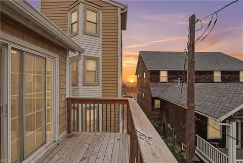 1634 E Ocean View 2e Ave #2E, Norfolk, VA 23503