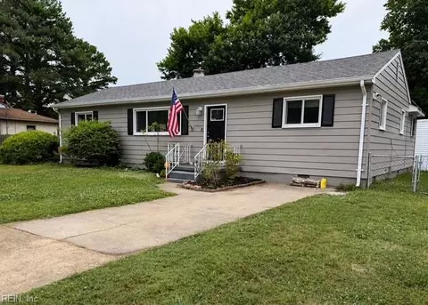 815 Rutledge Rd, Chesapeake, VA 23320