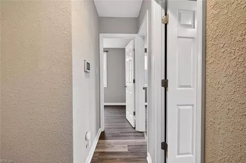 Entry Way - 203 Roane Dr, Hampton, VA 23669 photo 1 of 1