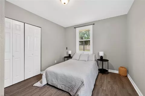 Bedroom - 203 Roane Dr, Hampton, VA 23669 photo 2 of 3