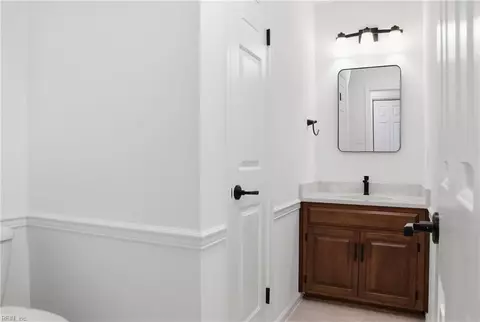 Entry Way - 294 Eaton St, Hampton, VA 23669 photo 2 of 2