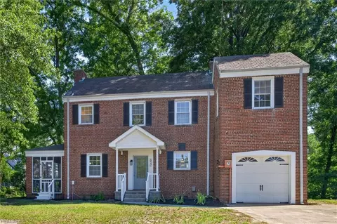 617 Westcove Ct, Norfolk, VA 23502