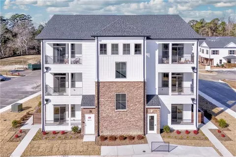 13305 Leighton Way, Suffolk, VA 23435
