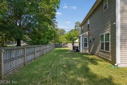 Exterior - 835 Burton St, Hampton, VA 23666 photo 3 of 3