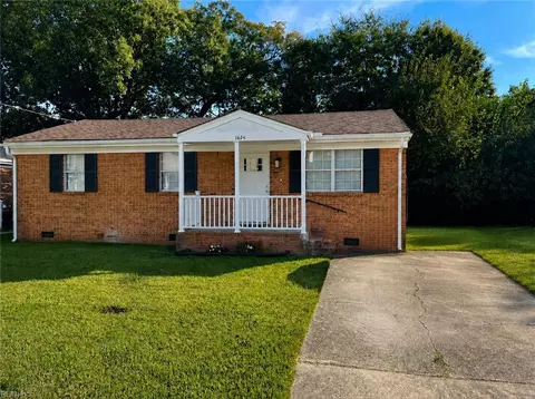 1424 Martin Ave, Chesapeake, VA 23324