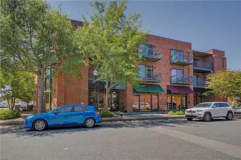 300 Mason Ave #2C, Cape Charles, VA 23310
