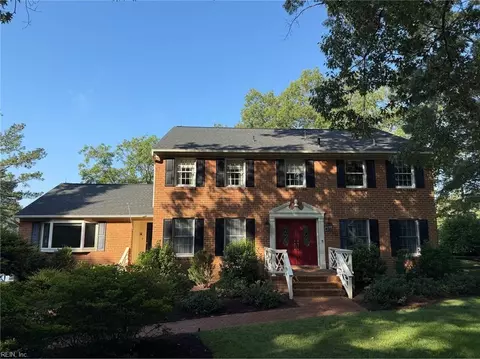 2033 Sunset Pt, Virginia Beach, VA 23454