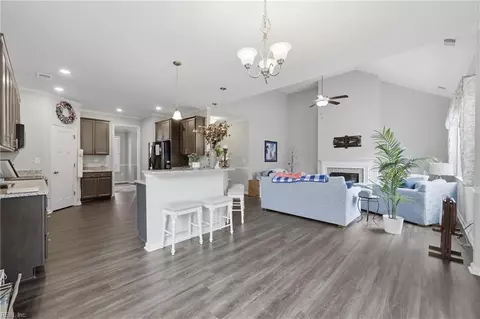 Entry Way - 2307 Tybee Loop, Chesapeake, VA 23321 photo 5 of 12