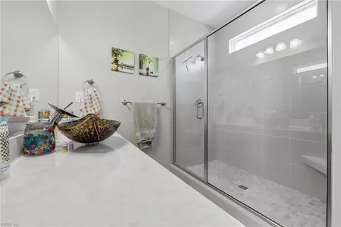 Bath - 2307 Tybee Loop, Chesapeake, VA 23321 photo 2 of 4