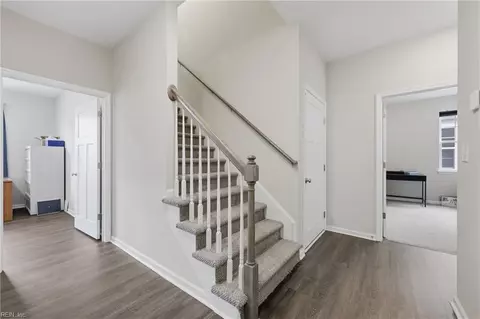 Entry Way - 2307 Tybee Loop, Chesapeake, VA 23321 photo 10 of 12